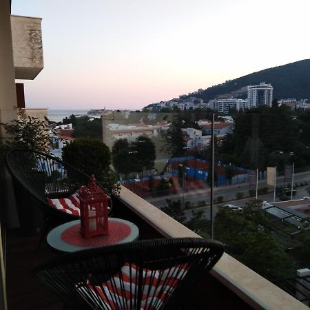 Red Lux Apartment Budva Ngoại thất bức ảnh