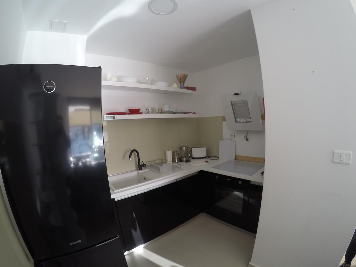 Red Lux Apartment Budva Ngoại thất bức ảnh