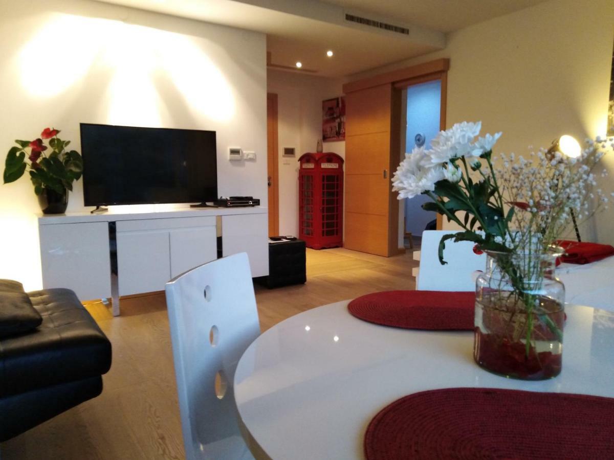 Red Lux Apartment Budva Ngoại thất bức ảnh